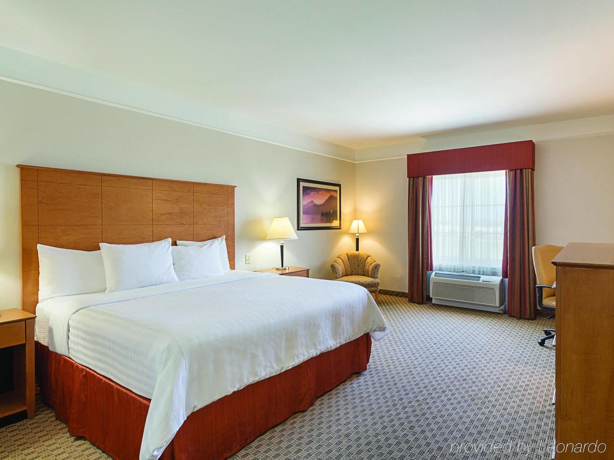 Baymont Inn & Suites Brenham Exteriör bild
